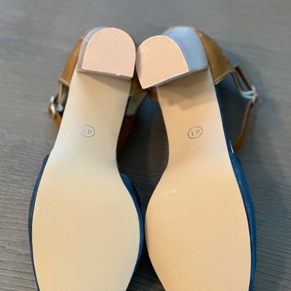 Blue Mary Jane pump size 41 - Picture 3 of 3